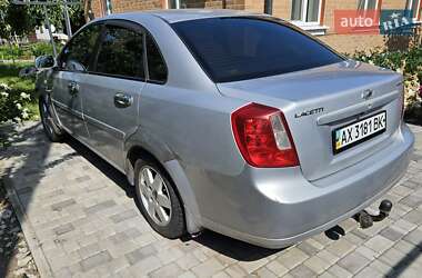 Седан Chevrolet Lacetti 2004 в Харькове