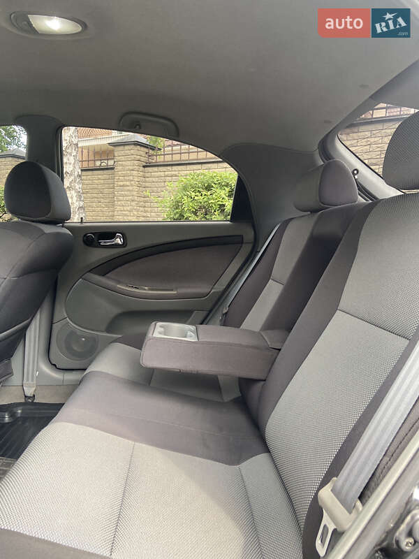 Хэтчбек Chevrolet Lacetti 2006 в Киеве фото 42 Хэтчбек Chevrolet Lacetti 2006 в Киеве