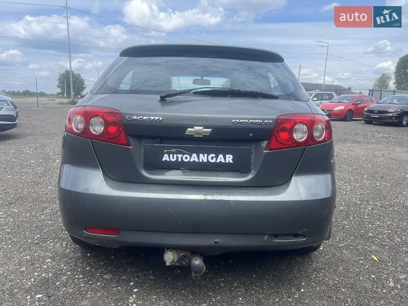 Хэтчбек Chevrolet Lacetti 2010 в Киеве