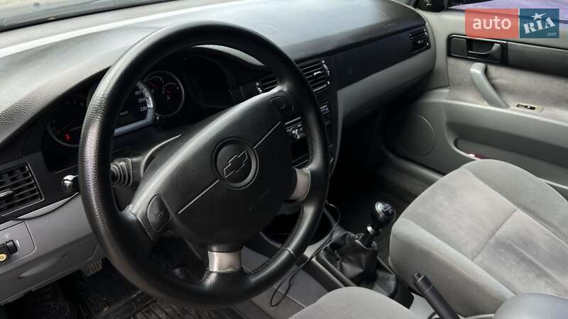 Седан Chevrolet Lacetti 2008 в Калуші