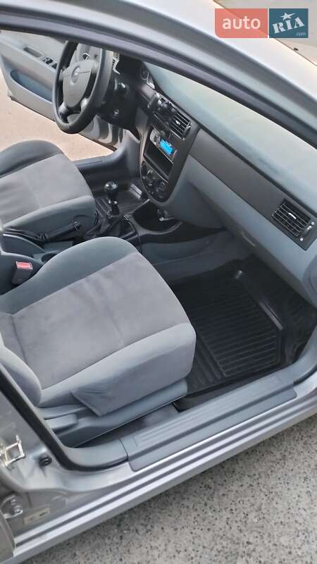 Седан Chevrolet Lacetti 2009 в Киеве