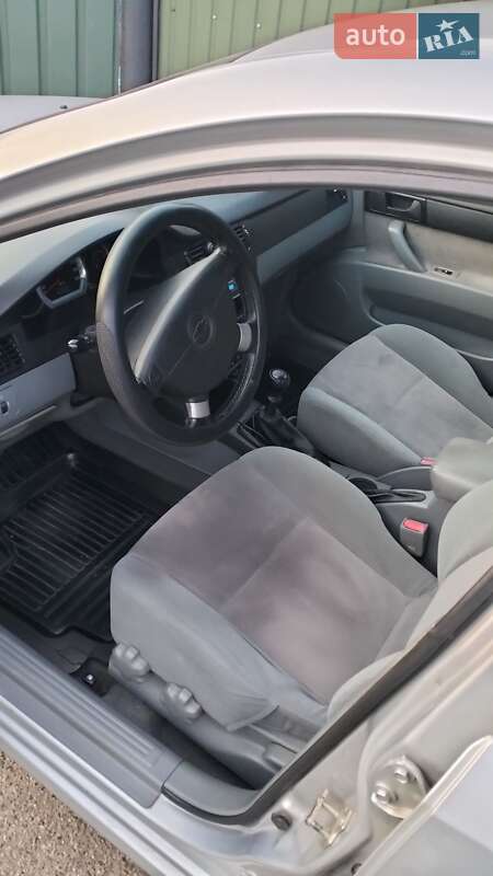 Седан Chevrolet Lacetti 2009 в Киеве