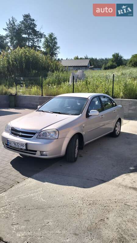 Седан Chevrolet Lacetti 2009 в Киеве