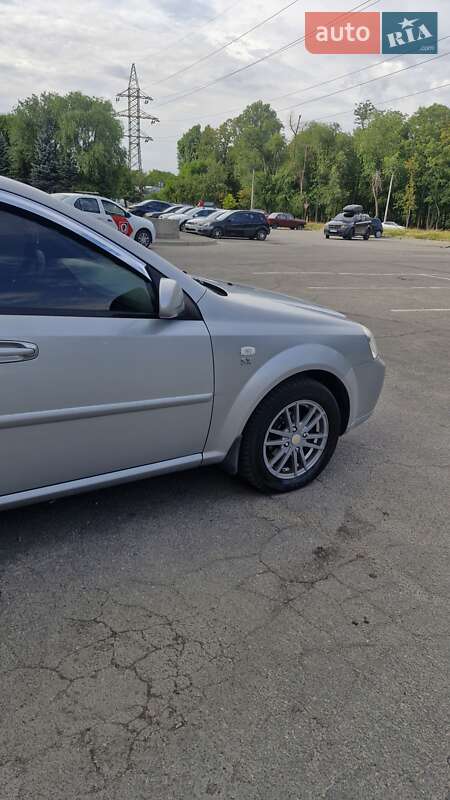 Седан Chevrolet Lacetti 2005 в Дніпрі