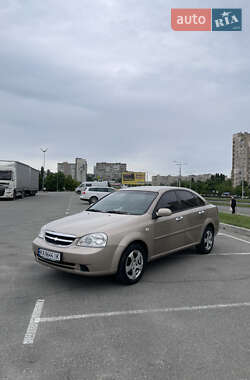 Седан Chevrolet Lacetti 2007 в Киеве