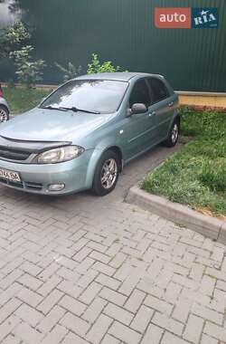 Хэтчбек Chevrolet Lacetti 2007 в 