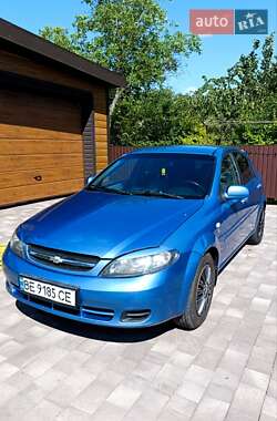 Хэтчбек Chevrolet Lacetti 2005 в Первомайске