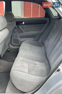 Седан Chevrolet Lacetti 2005 в 
