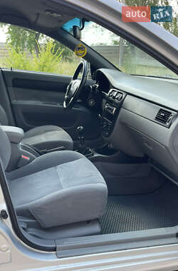 Седан Chevrolet Lacetti 2005 в 