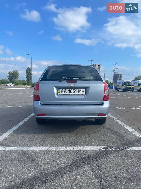 Універсал Chevrolet Lacetti 2010 в Києві