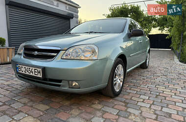 Седан Chevrolet Lacetti 2005 в Новом Буге