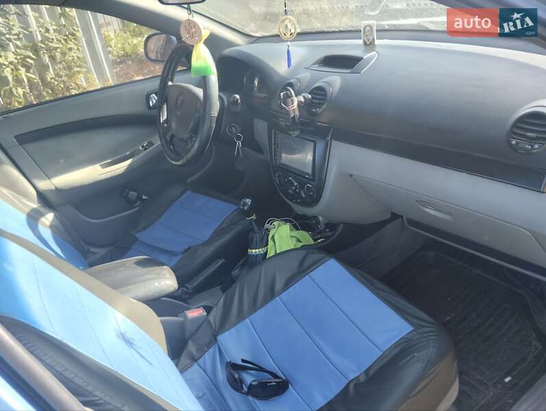 Хэтчбек Chevrolet Lacetti 2006 в Львове