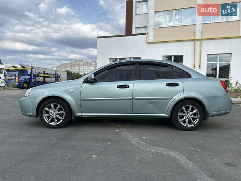 Седан Chevrolet Lacetti 2006 в Киеве