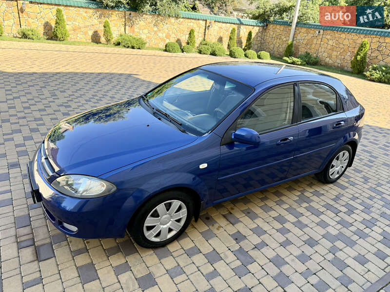 Хетчбек Chevrolet Lacetti 2006 в Могилів-Подільському