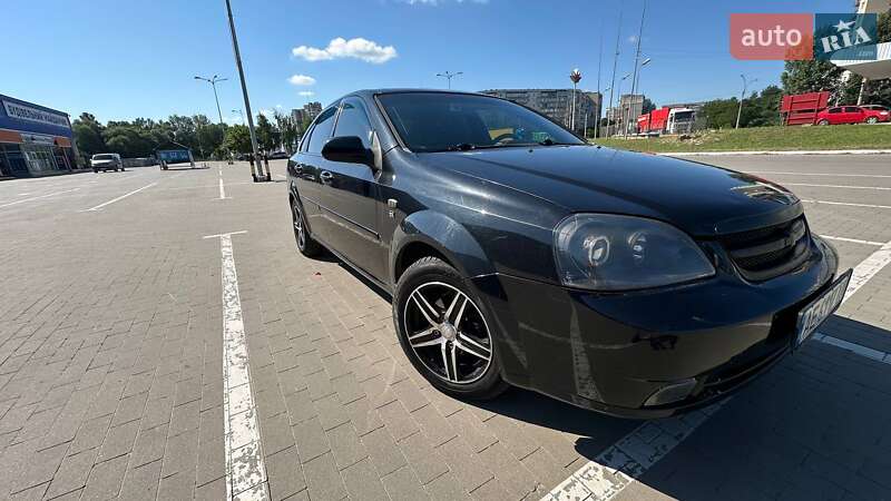 Седан Chevrolet Lacetti 2006 в Сумах