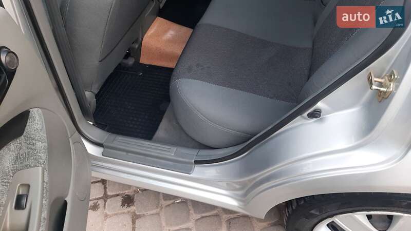 Хэтчбек Chevrolet Lacetti 2004 в Гнивани фото 34 Хэтчбек Chevrolet Lacetti 2004 в Гнивани