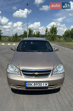 Седан Chevrolet Lacetti 2008 в Радивилове