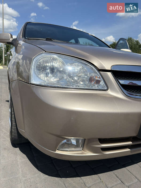Седан Chevrolet Lacetti 2008 в Радивилове