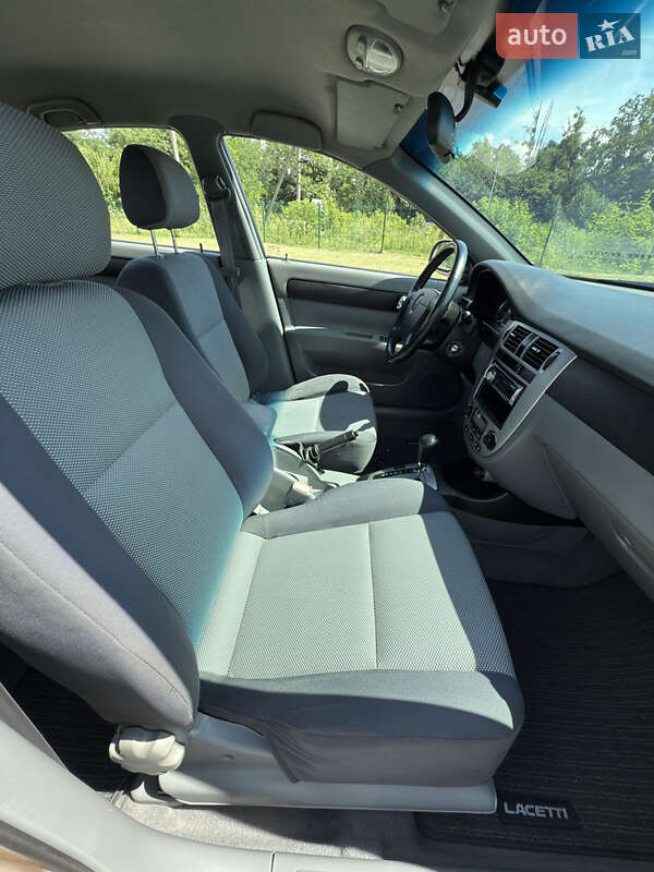 Седан Chevrolet Lacetti 2008 в Радивилове