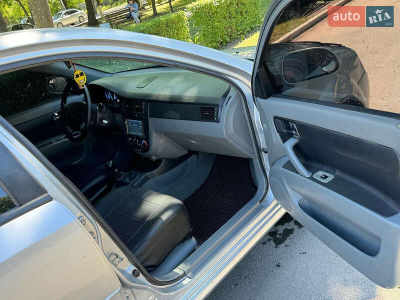 Седан Chevrolet Lacetti 2007 в Києві