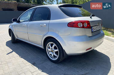 Хэтчбек Chevrolet Lacetti 2007 в Николаеве