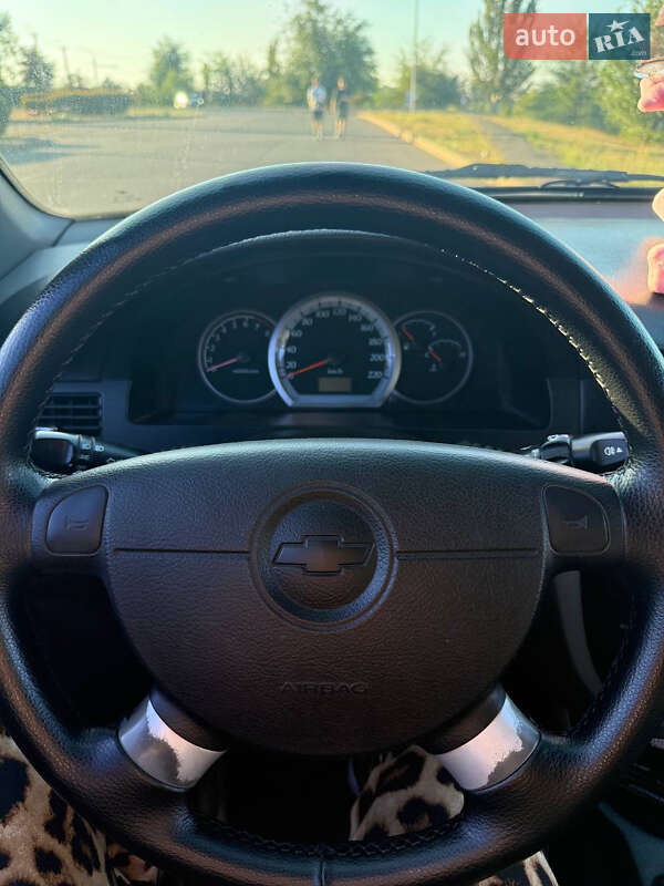 Седан Chevrolet Lacetti 2005 в Кривому Розі