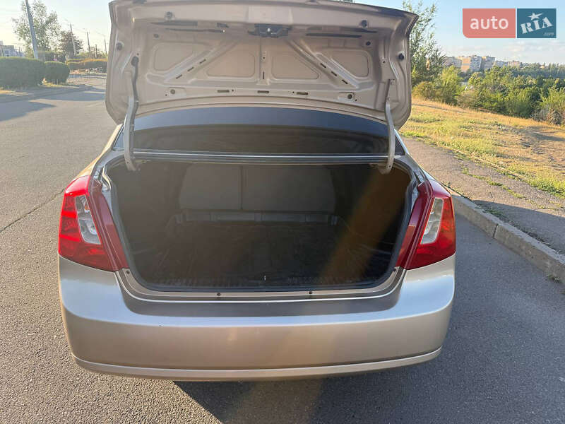 Седан Chevrolet Lacetti 2005 в Кривому Розі