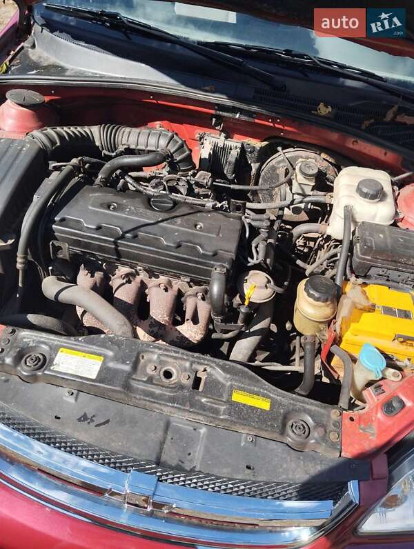 Седан Chevrolet Lacetti 2006 в Лебедині