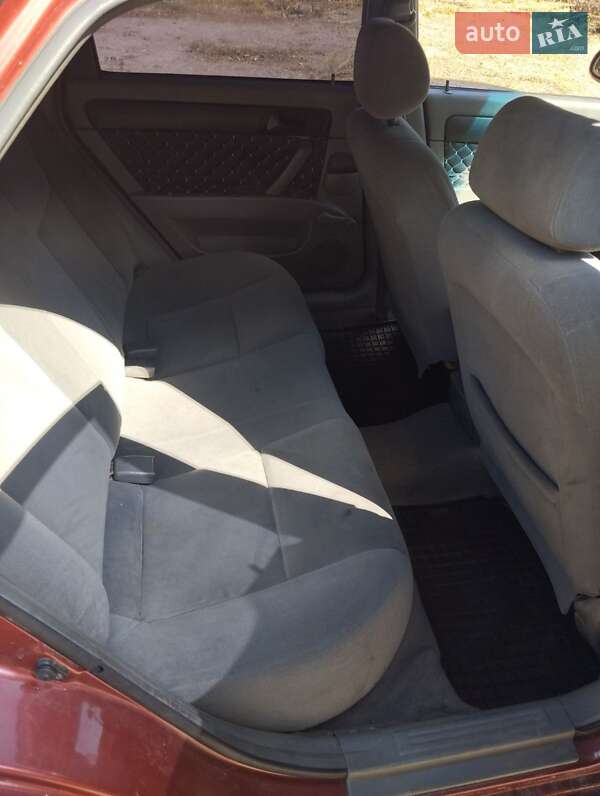 Седан Chevrolet Lacetti 2006 в Лебедині