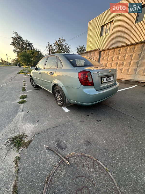 Седан Chevrolet Lacetti 2005 в Бучі