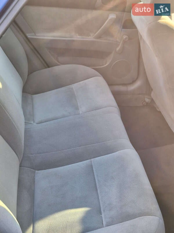 Седан Chevrolet Lacetti 2004 в Черкасах