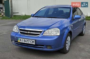Седан Chevrolet Lacetti 2004 в Киеве