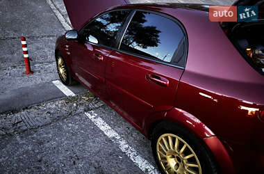 Хэтчбек Chevrolet Lacetti 2007 в Киеве