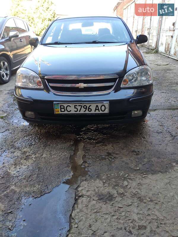 Седан Chevrolet Lacetti 2006 в Львові