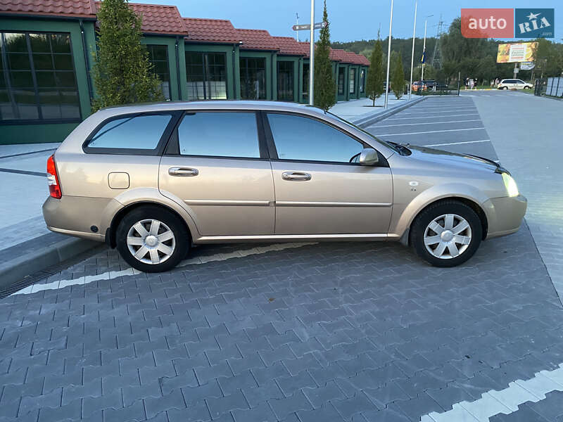 Универсал Chevrolet Lacetti 2007 в Киеве