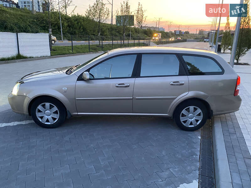 Универсал Chevrolet Lacetti 2007 в Киеве