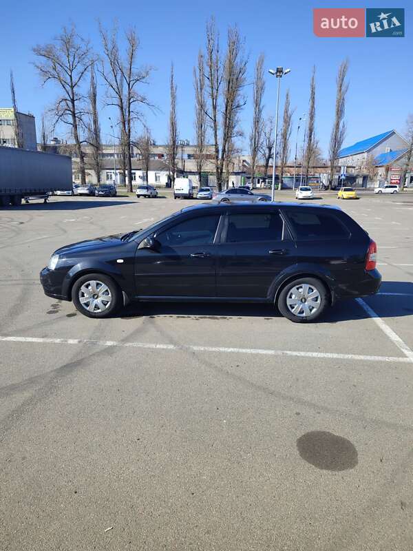 Универсал Chevrolet Lacetti 2007 в Киеве