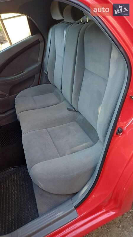 Хетчбек Chevrolet Lacetti 2006 в Хмельницькому фото 8 Хетчбек Chevrolet Lacetti 2006 в Хмельницькому
