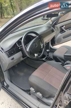 Седан Chevrolet Lacetti 2006 в  фото 24 Седан Chevrolet Lacetti 2006 в
