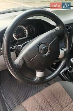 Седан Chevrolet Lacetti 2006 в  фото 31 Седан Chevrolet Lacetti 2006 в