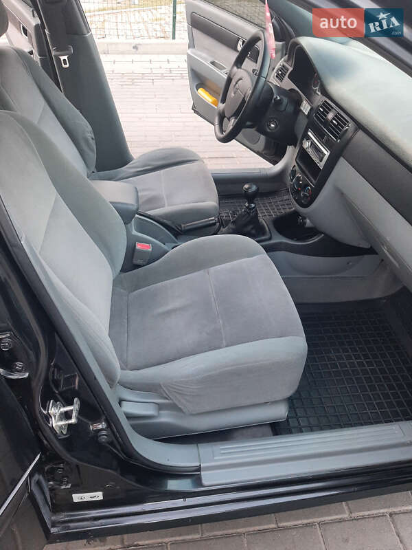 Седан Chevrolet Lacetti 2008 в Черкасах фото 24 Седан Chevrolet Lacetti 2008 в Черкасах