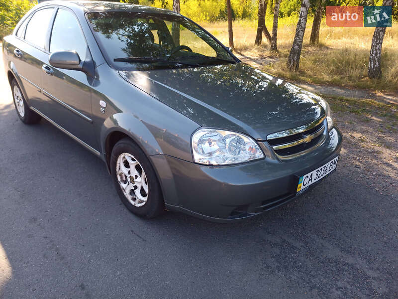 Chevrolet Lacetti 2011