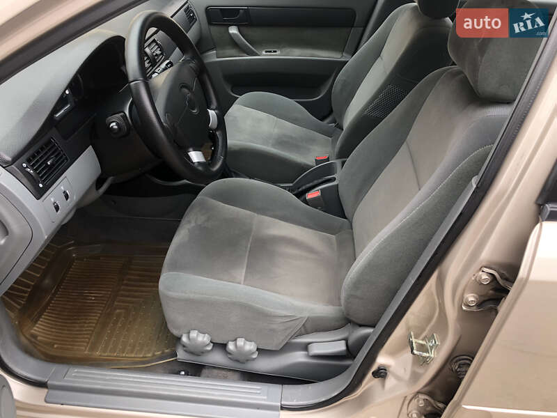 Седан Chevrolet Lacetti 2011 в Каменском фото 11 Седан Chevrolet Lacetti 2011 в Каменском