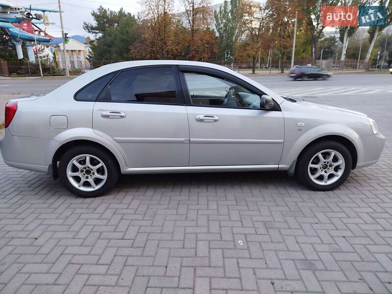 Седан Chevrolet Lacetti 2005 в Запорожье фото 12 Седан Chevrolet Lacetti 2005 в Запорожье