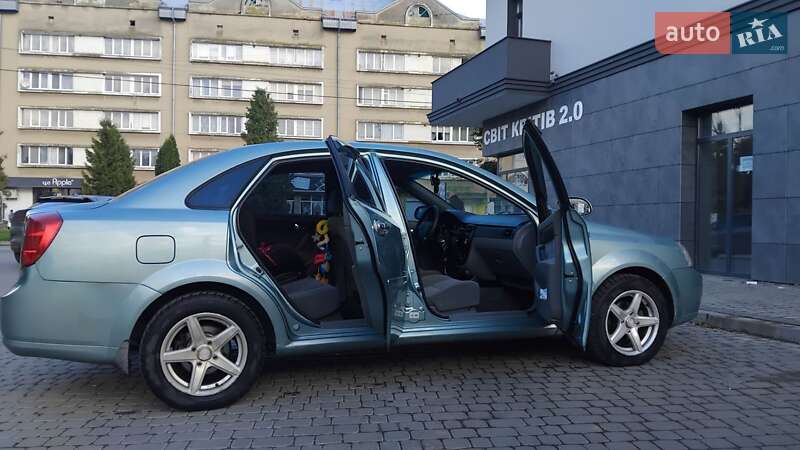Седан Chevrolet Lacetti 2007 в Бориславе фото 10 Седан Chevrolet Lacetti 2007 в Бориславе