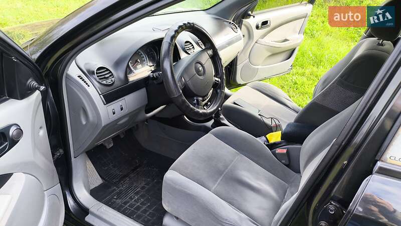 Хэтчбек Chevrolet Lacetti 2008 в Ужгороде