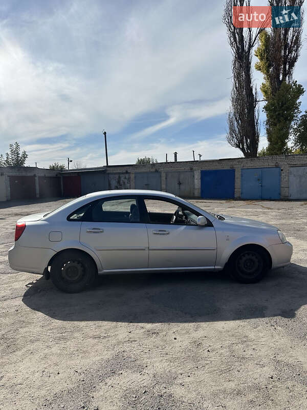 Chevrolet Lacetti 2011