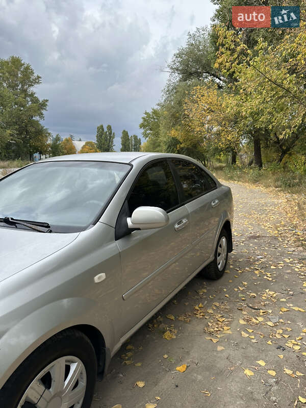 Седан Chevrolet Lacetti 2006 в Днепре