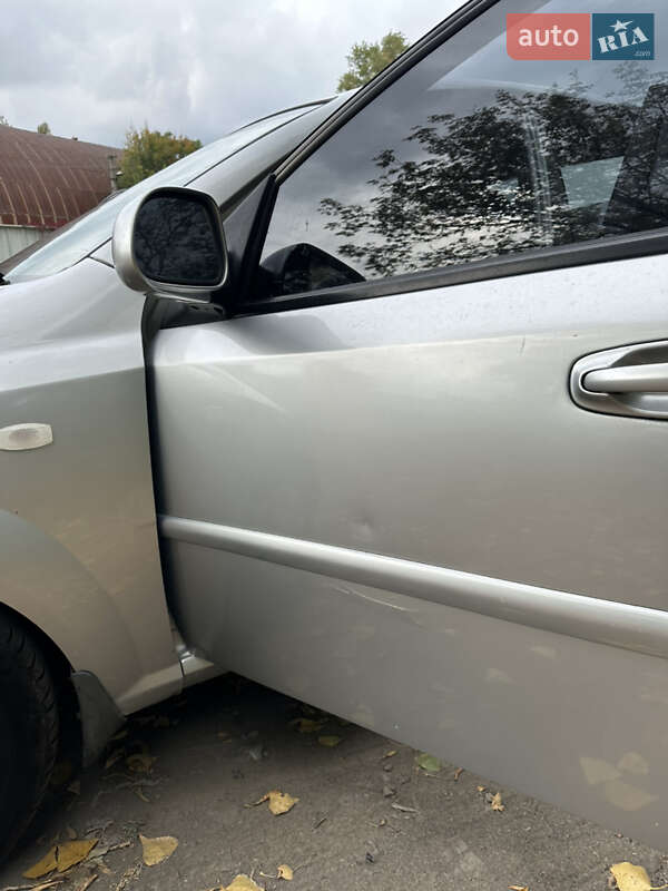 Седан Chevrolet Lacetti 2006 в Днепре