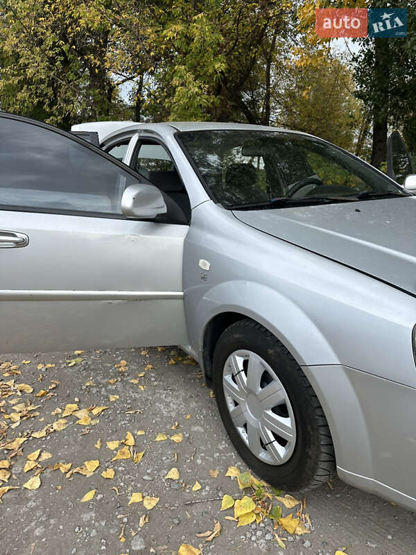 Седан Chevrolet Lacetti 2006 в Днепре